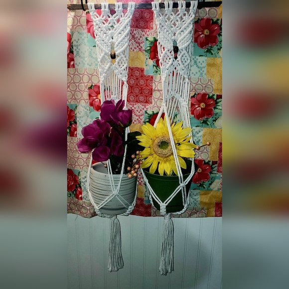 NEW - Handcrafted Custom Double Macrame Plant Hanger - Picture 5 of 11
